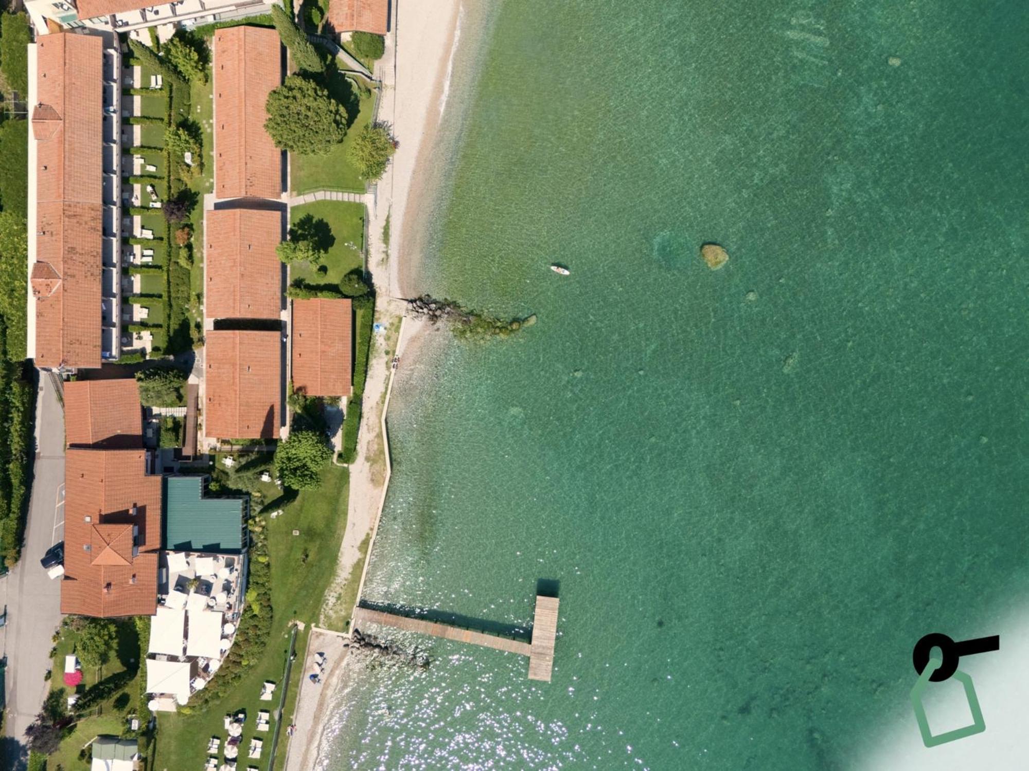 Hotiday Apartment Collection - Desenzano Desenzano del Garda Eksteriør billede
